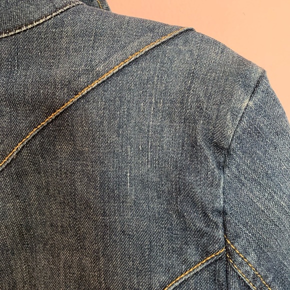 Jean Jacket. - Picture 4 of 9